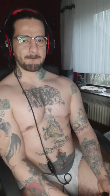 Gisli_33  15-11-2021 video talk